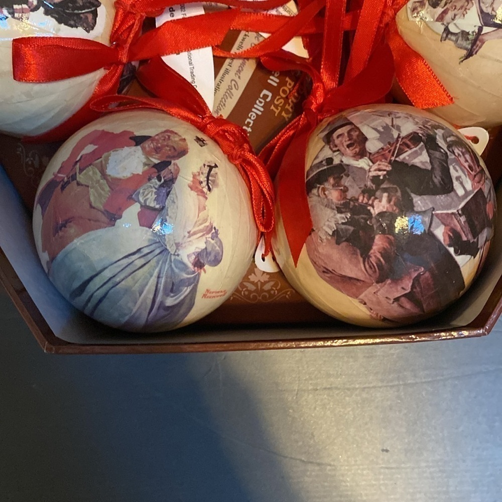 Vintage Norman Rockwelll ornaments - Picture 8 of 14